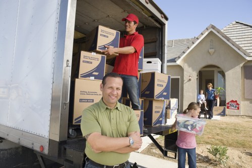 Flexible man with van service for Barnes moves and deliveries