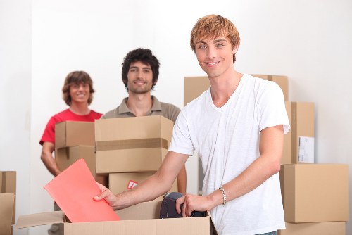 Home removals support for flats and period properties in Barnes